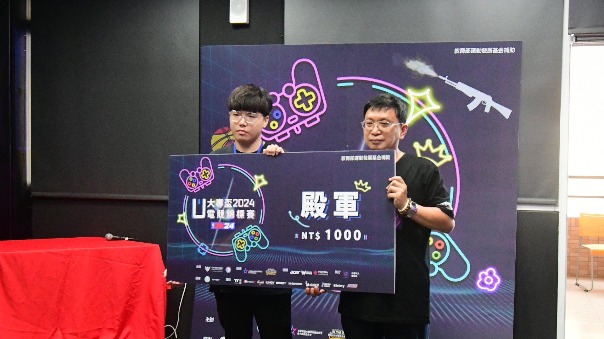 大專盃電競錦標賽NBA2K24激戰 虎尾科大連兩勝奪冠圖片