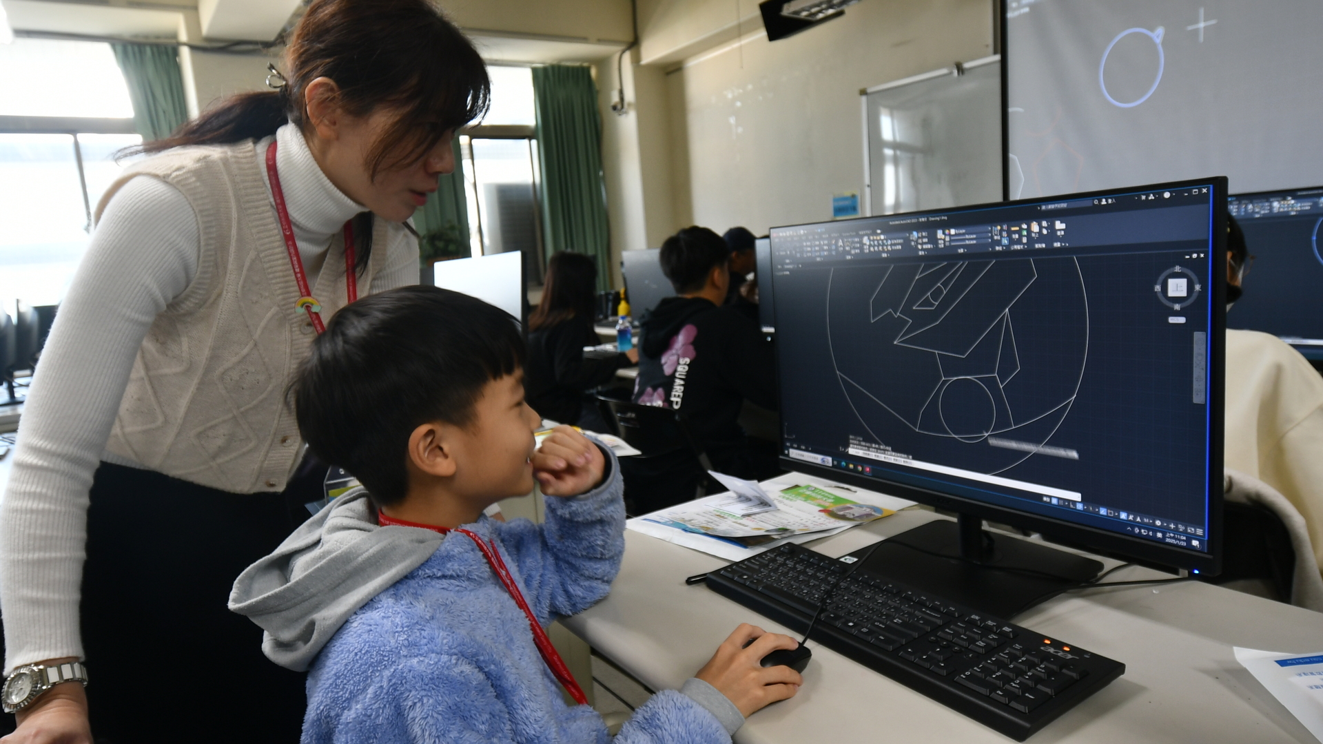 Experience Camp—The Department of Architecture and Interior Design, Cheng Shiu University "Ignites" Enthusiasm: Endless Fun of AI Creation with DronesImage
