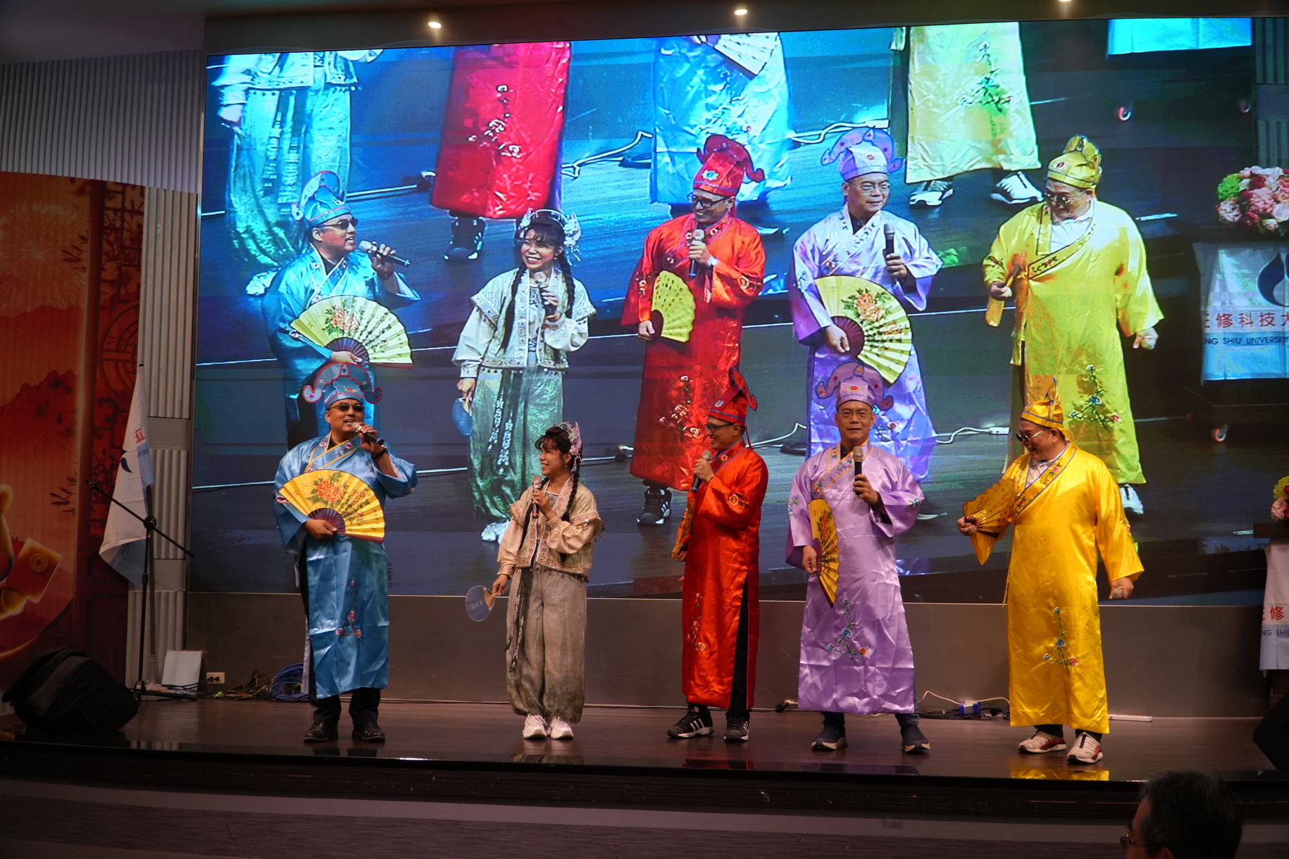 正修校友總會新春團拜盛大登場  近700位校友齊聚敘情誼迎新春圖片