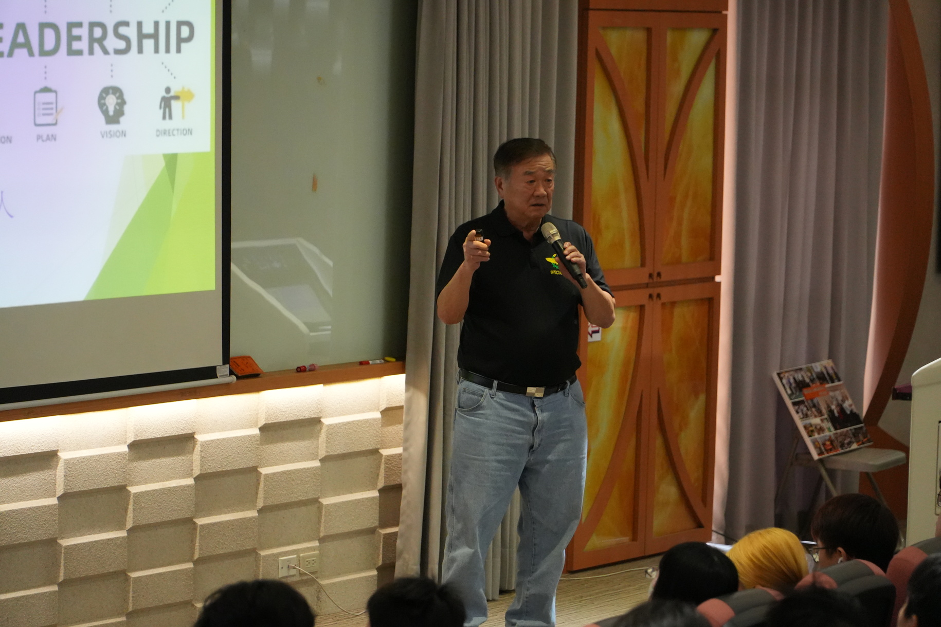 Cheng Shiu University Hosts Distinguished Speaker Lecture: Ko Yueh-Se Shares Insights on Overcoming Adversity and Keys to Career SuccessImage