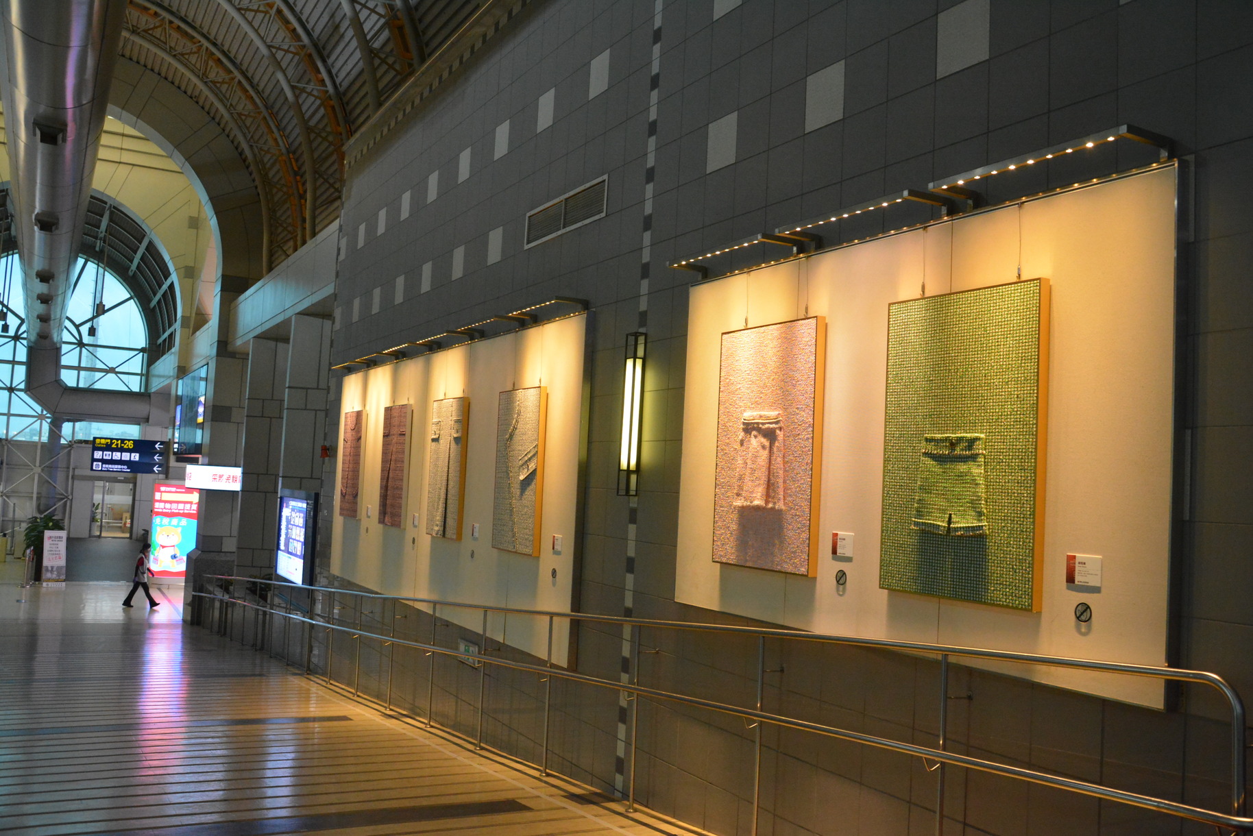 《時尚物語：朱素貞創作展》高雄機場登場 開啟視覺饗宴中自我探尋與文化省思的旅程圖片