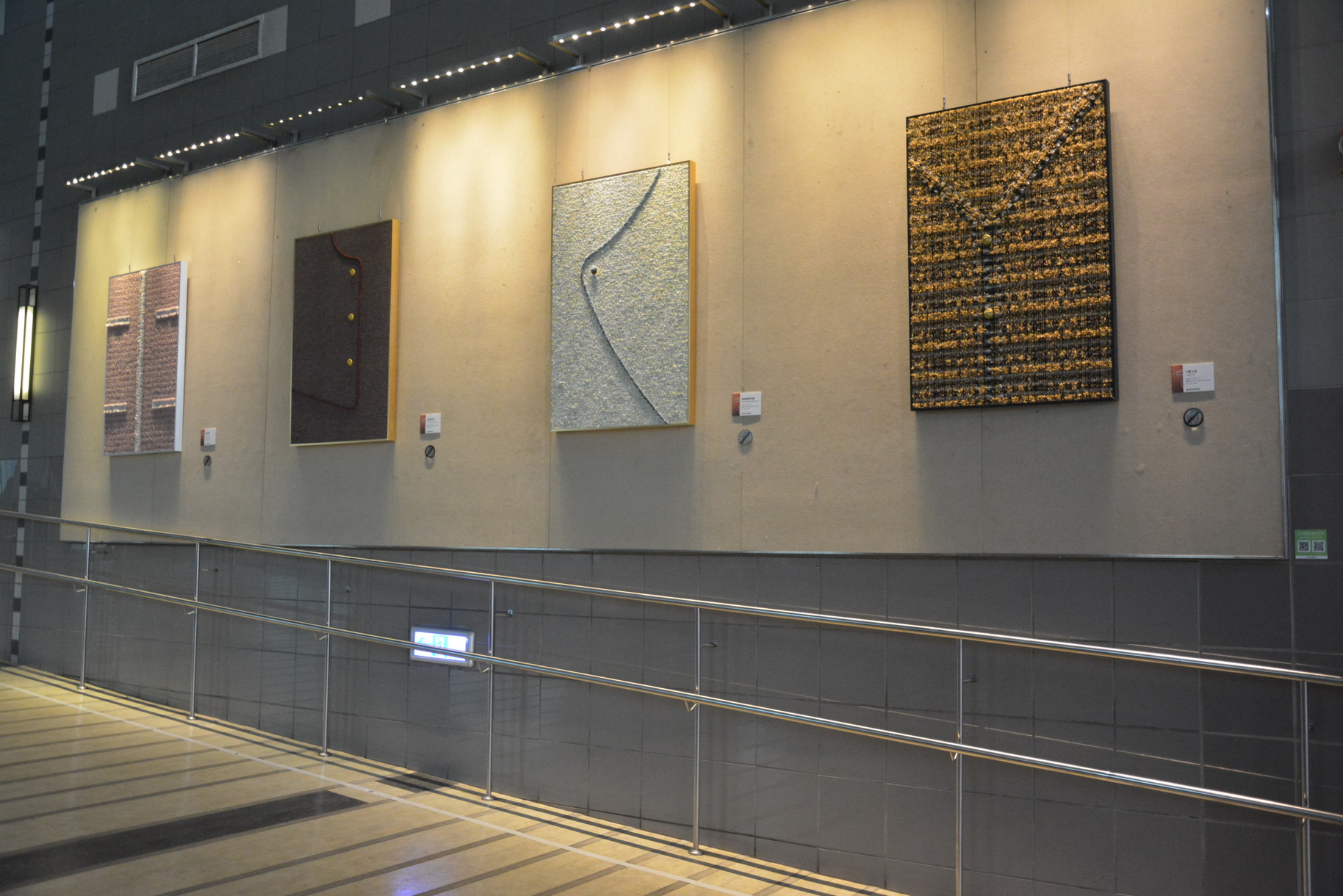 《時尚物語：朱素貞創作展》高雄機場登場 開啟視覺饗宴中自我探尋與文化省思的旅程圖片