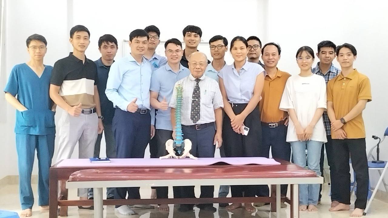 正修林泉輝圓博士夢深耕整復逾40年 用行動實踐「活到老、學到老」精神圖片