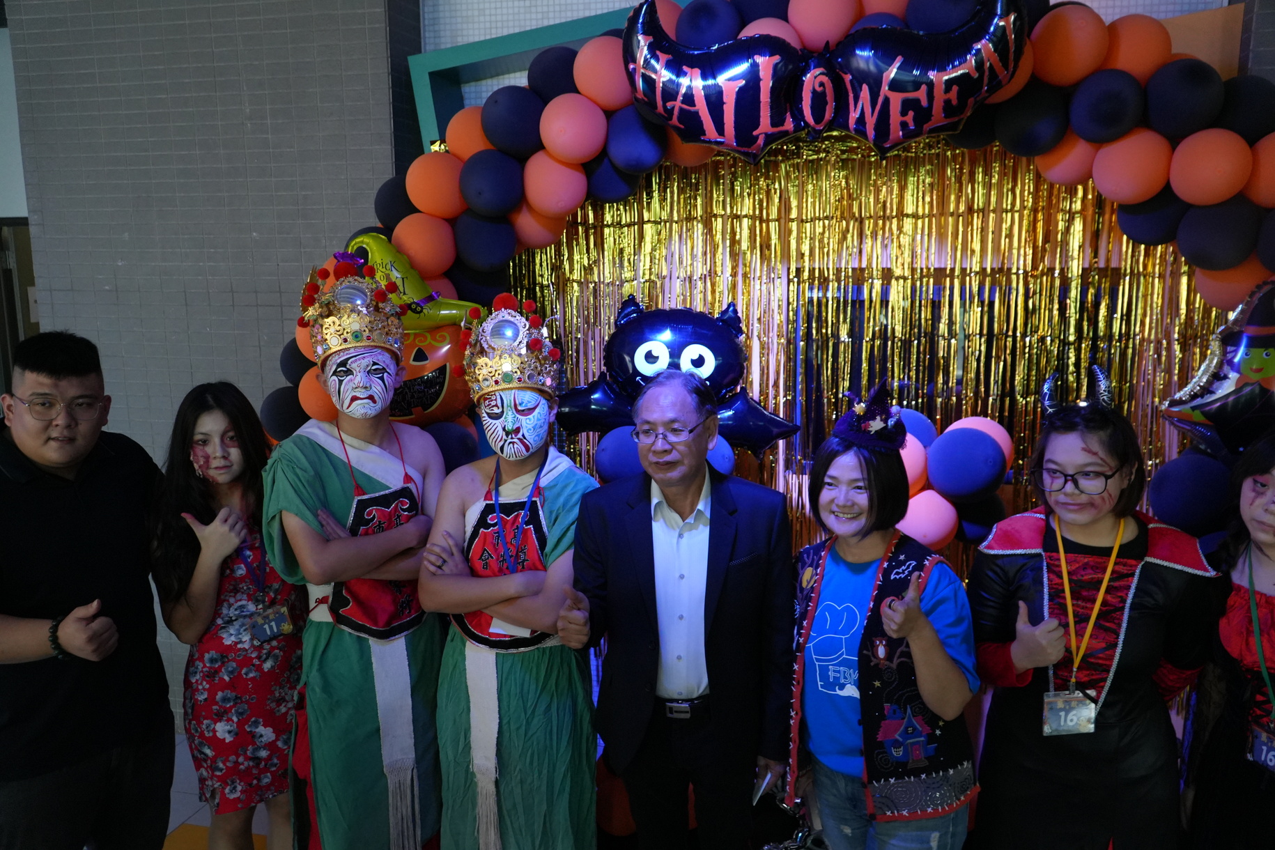 正修科大舉辦全國創意萬聖節調飲暨雕花大賽 普門高級中學《Mei Song Mai Bee》勇奪冠軍圖片