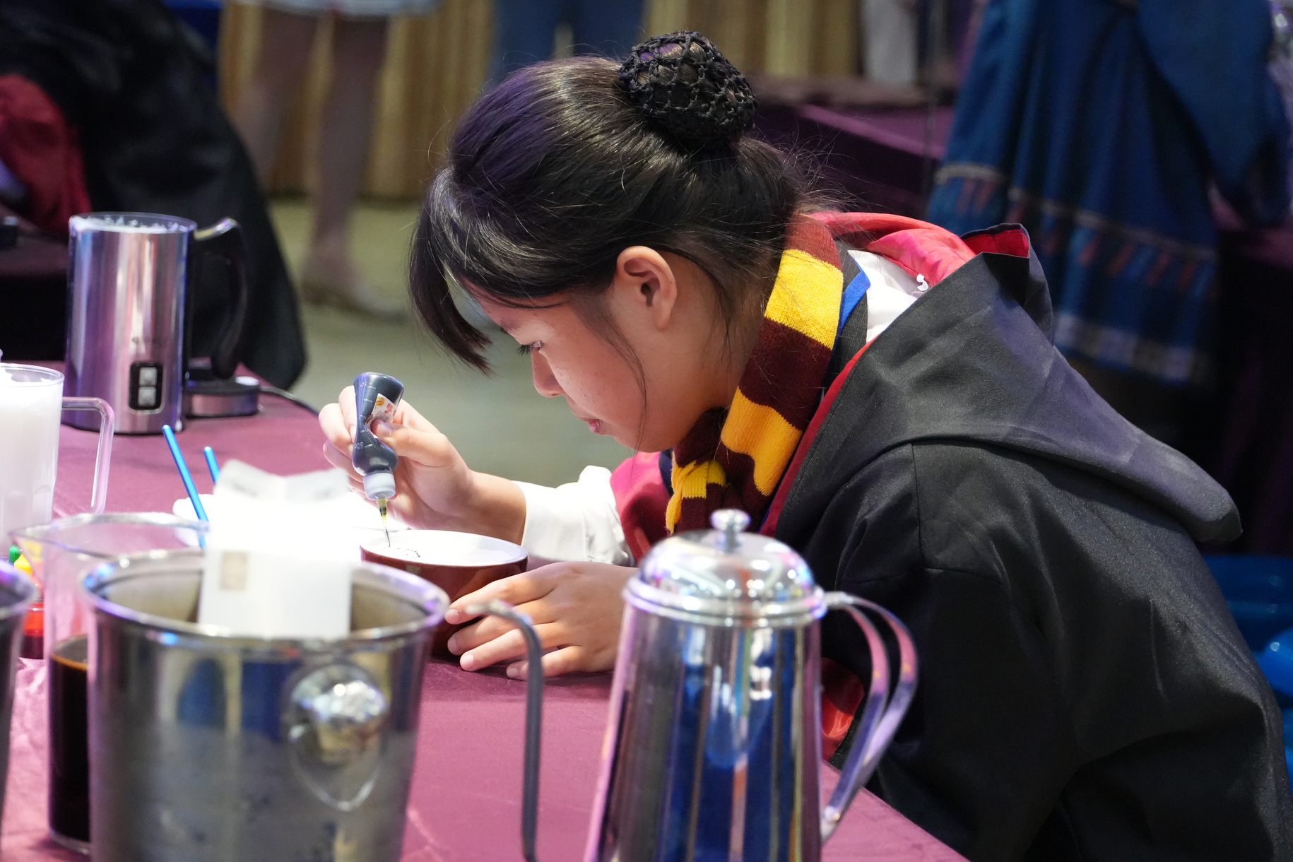 正修科大舉辦全國創意萬聖節調飲暨雕花大賽 普門高級中學《Mei Song Mai Bee》勇奪冠軍圖片