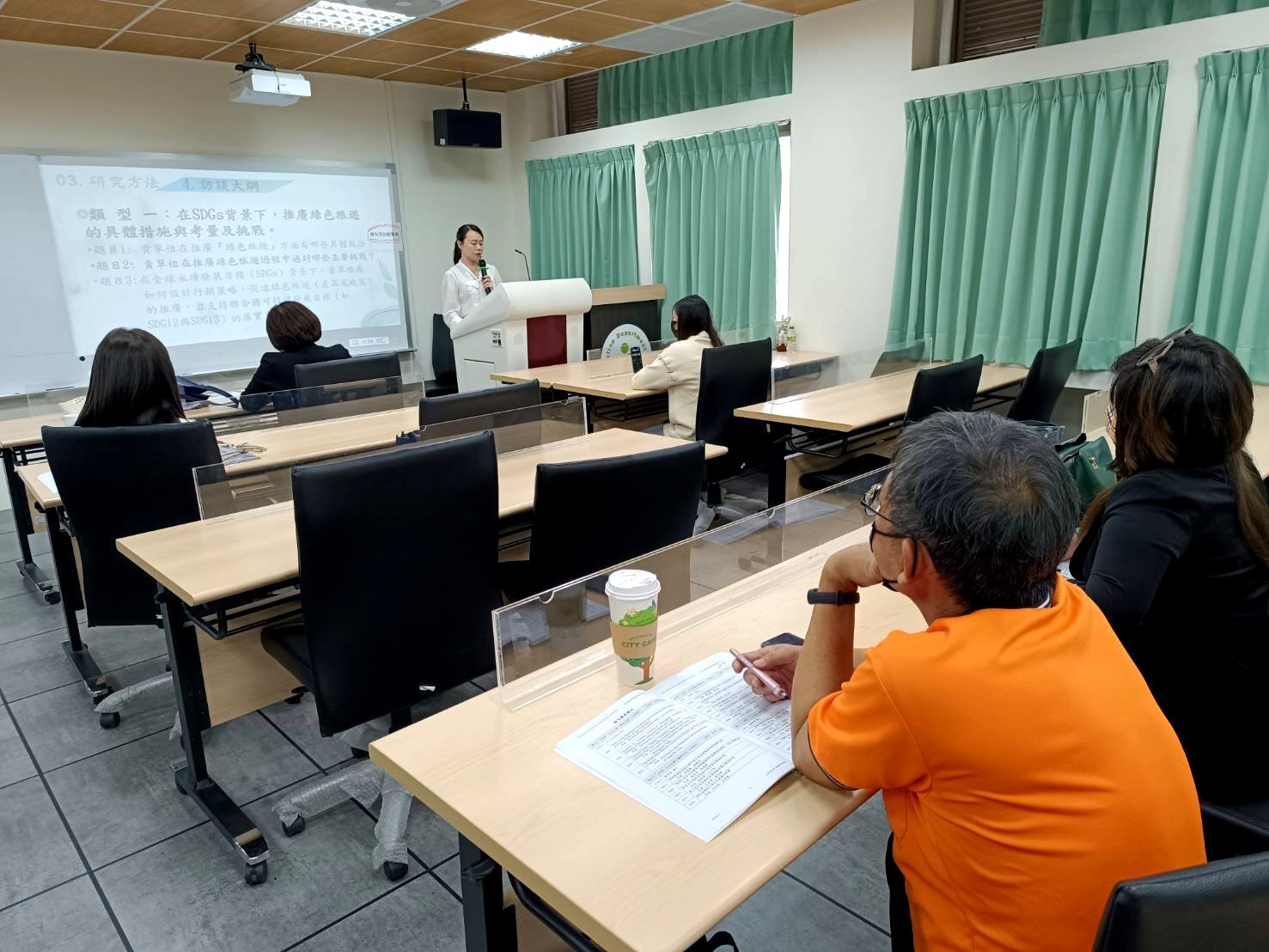 2025經營管理暨健康照護國際研討會   AI智慧應用銀齡健康成焦點圖片