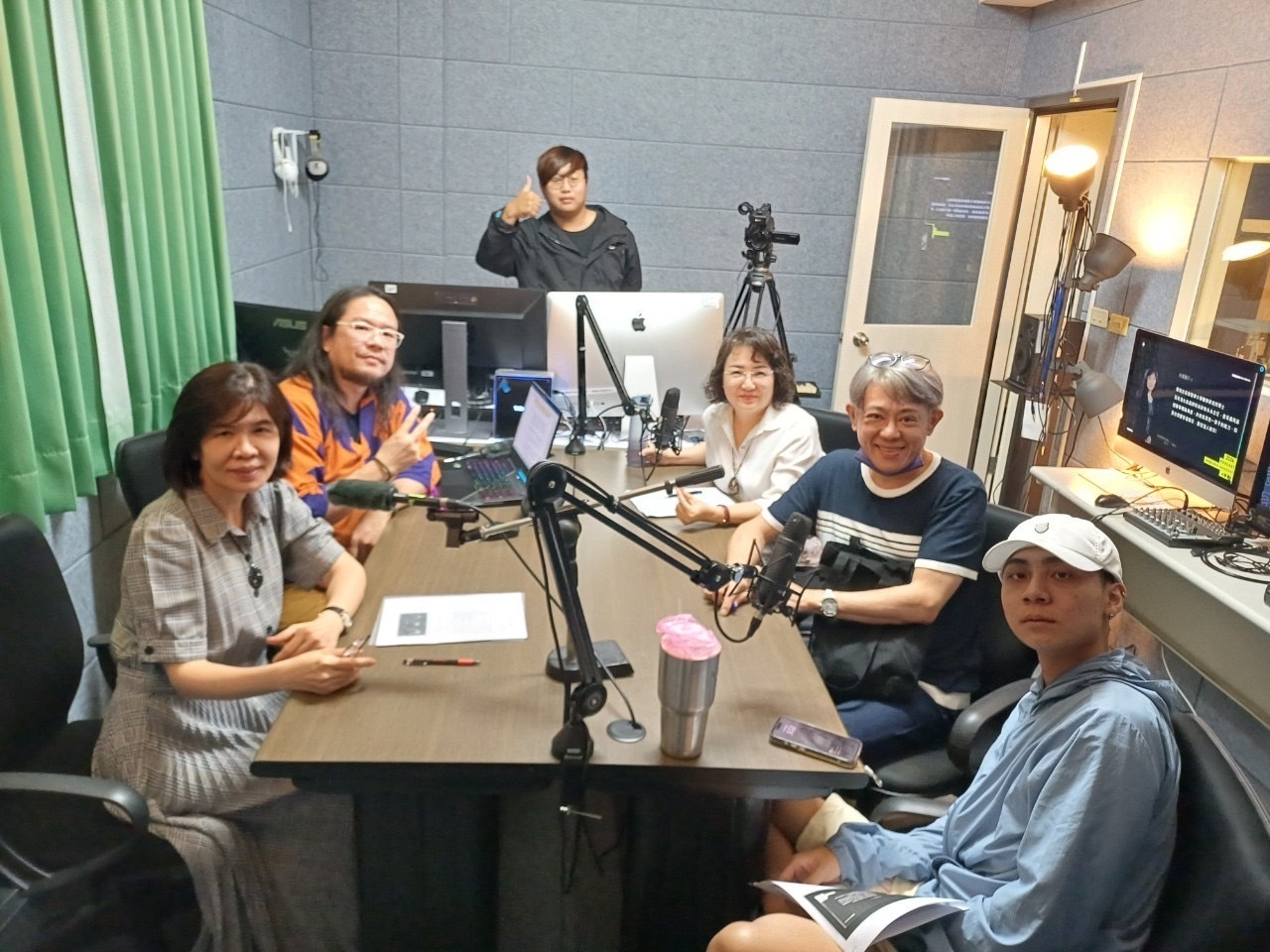 正修妝彩系「卜」畢業展演 七大主題呈現華麗視覺效果圖片