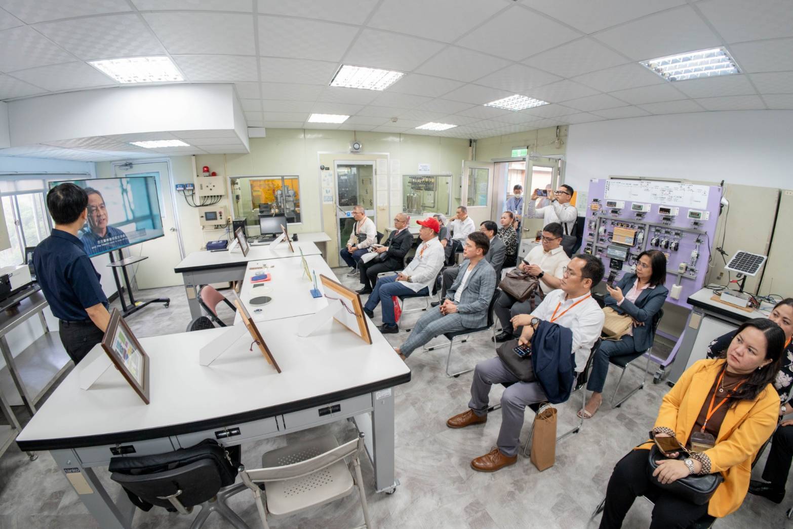 Cheng Shiu University, and Minghsin University of Science and Technology collaborate for bilateral exchanges between Taiwan and the Philippines.Image