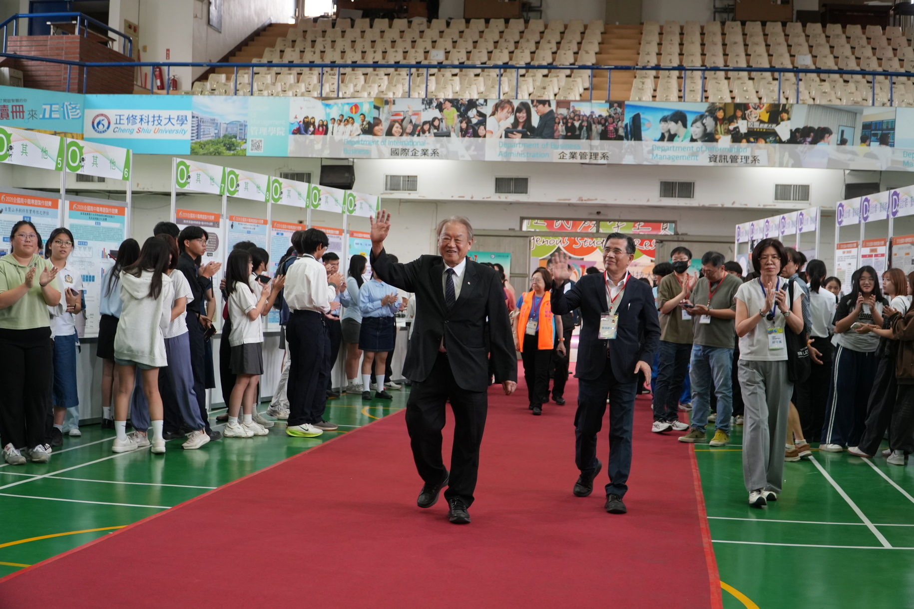 正修高中職專題製作競賽盛大登場 56組隊伍作品展現跨域創新實作力圖片