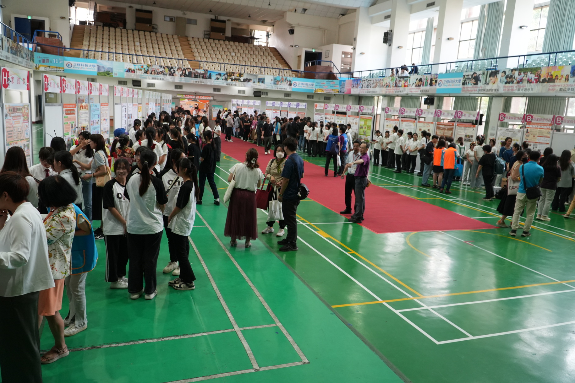 正修高中職專題製作競賽盛大登場 56組隊伍作品展現跨域創新實作力圖片