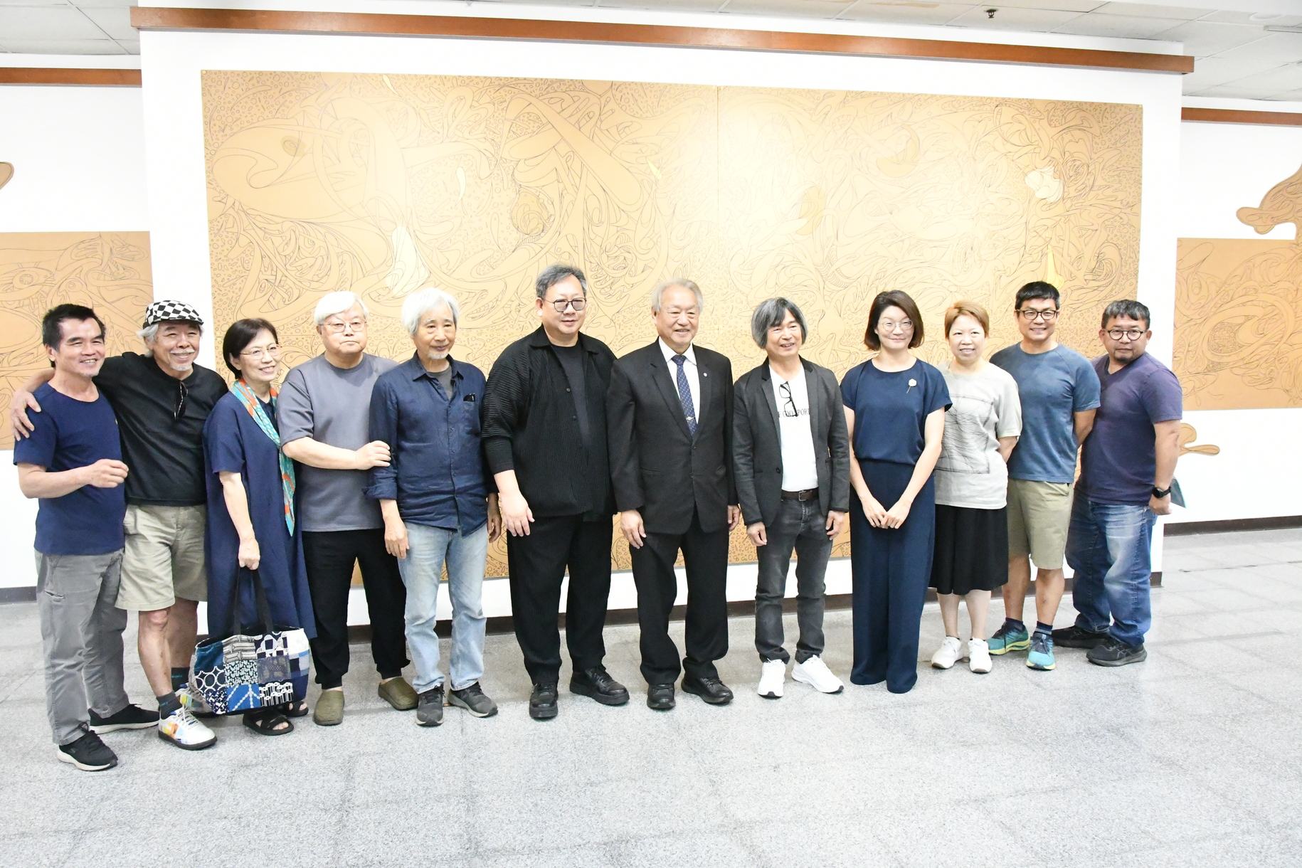 梁任宏《吹牛皮在紙上》正修開展 手繪切割瓦楞紙風格獨特圖片