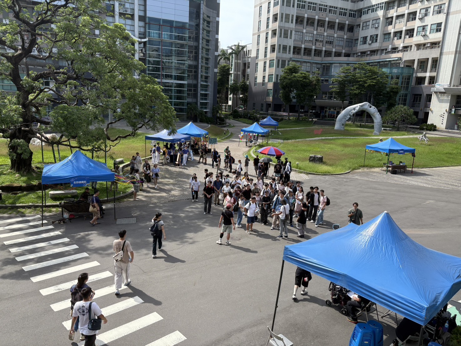 大愛電視製作全新青春校園劇即將殺青 正修科大全力支援拍攝《今天愛上我》圖片