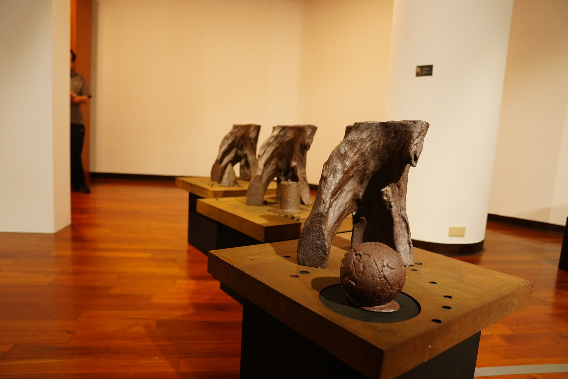 崇敬造物-2024楊元太正修開展   陶藝創作風格獨特圖片