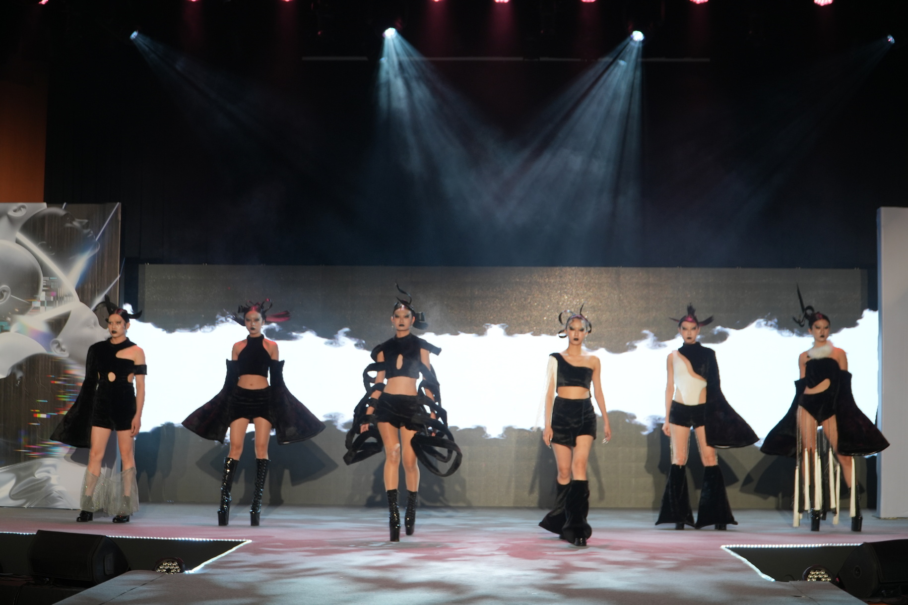 Grand Debut of Graduation Exhibition “SPLENDID” of the Department of Cosmetics and Fashion Styling of Cheng Shiu University, Innovative Integration of Cosmetics and Makeup ArtistryImage