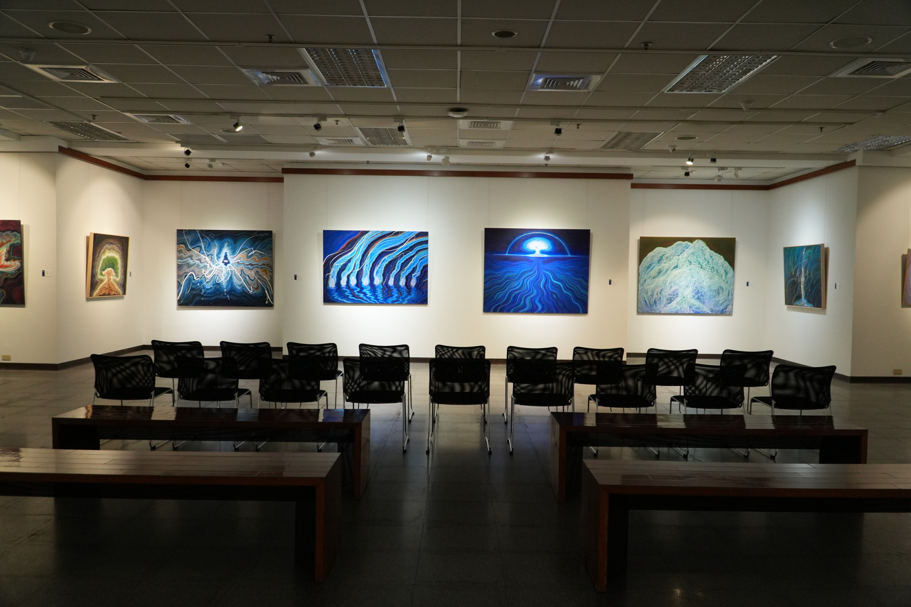 正修開學首展「樹河」胡采炘個展登場  45件作品呈現覺知與療癒的藝術旅程圖片