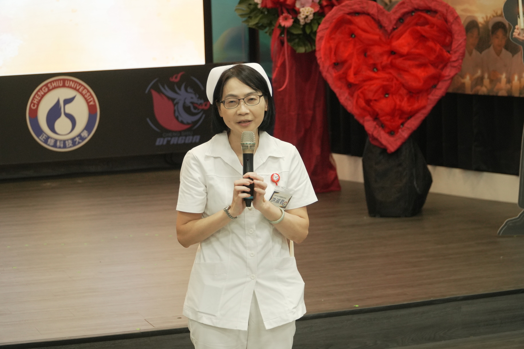 正修科技大學護理系舉辦首屆加冠典禮 35位學生傳光宣誓邁向臨床實習新里程圖片