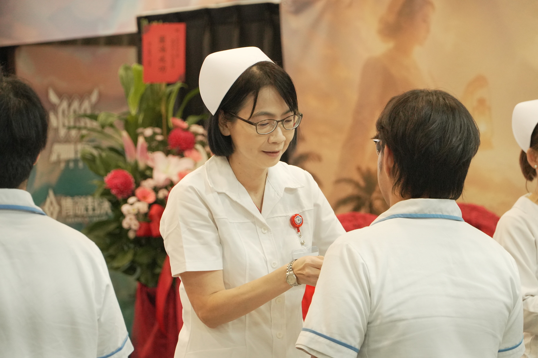 正修科技大學護理系舉辦首屆加冠典禮 35位學生傳光宣誓邁向臨床實習新里程圖片