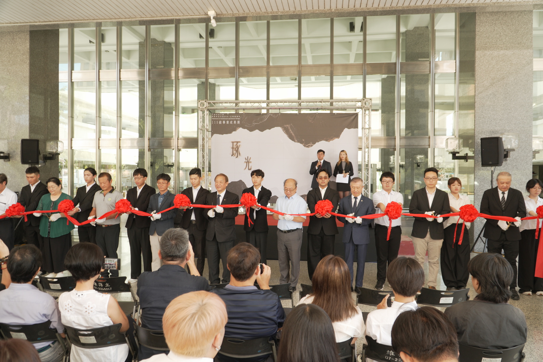 從青春設計節奪冠到畢展開幕 正修建築系《琢光》大放異彩圖片