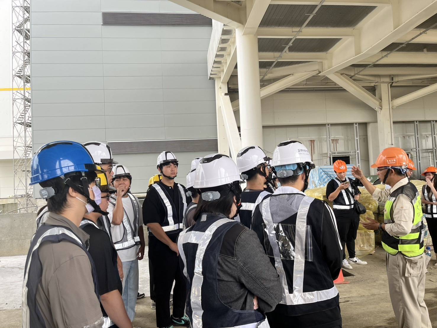 正修科大勇奪全國2優良就業學程殊榮 深耕產學合作成果亮眼榮獲勞動部肯定圖片