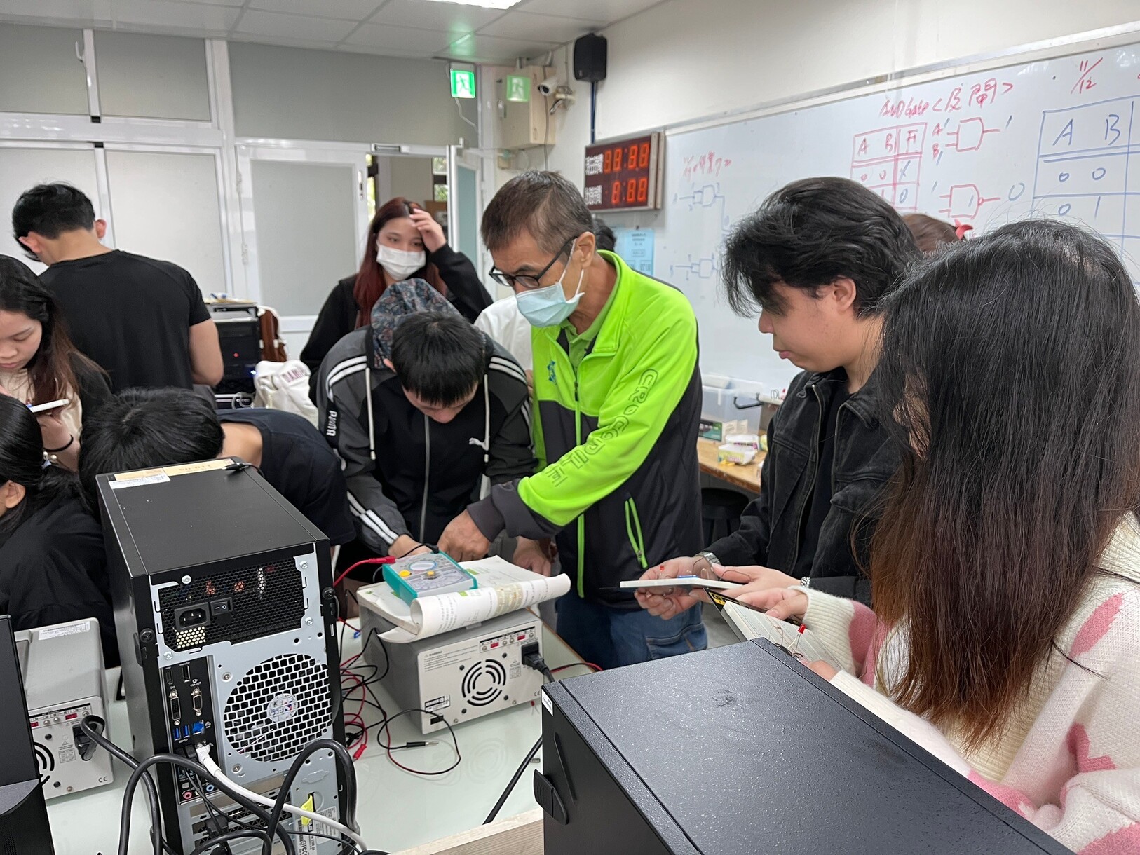 正修科大攜手國巨、文山高中 三方產學合作培育高科技人才圖片