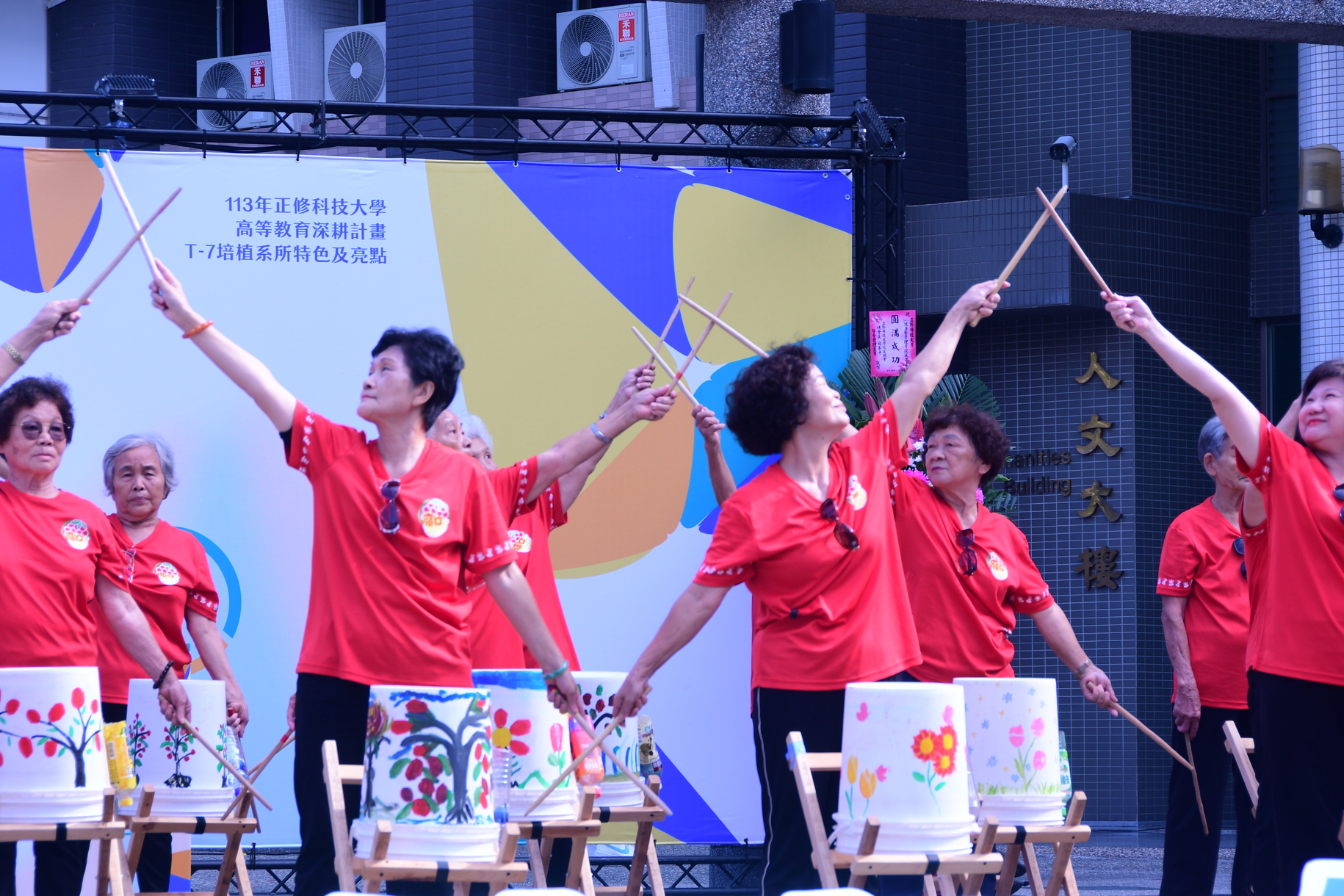 正修健康暨管理學院6系展成果 幼保畢公歡笑聲此起彼落圖片